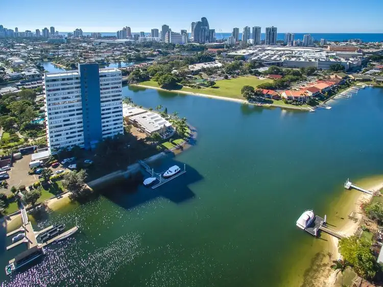 11/54 Hooker Boulevard, Mermaid Waters QLD 4218