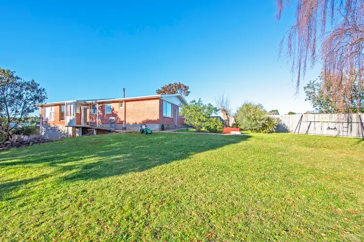 13 Simon Court, Romaine TAS 7320