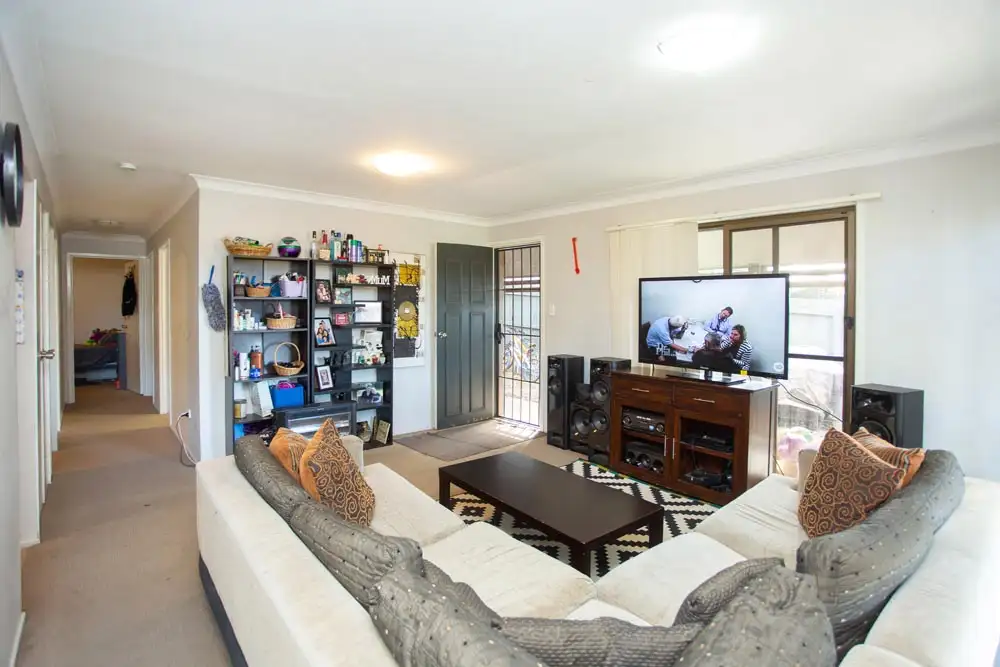 Main view of Homely unit listing, 4/168 Whiting Street, Labrador QLD 4215