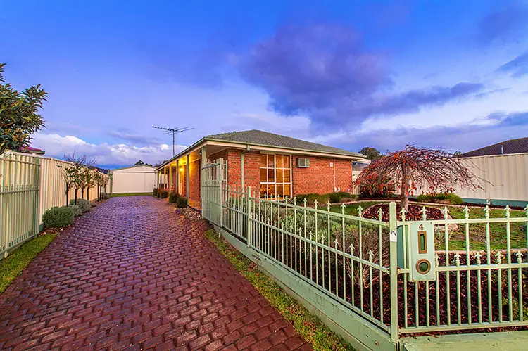 4 Miller Court, Cranbourne VIC 3977