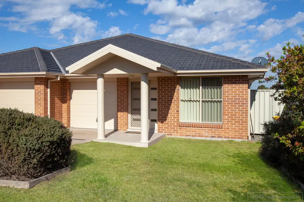 Main view of Homely house listing, 2/31 Broomfield Crescent, Singleton NSW 2330