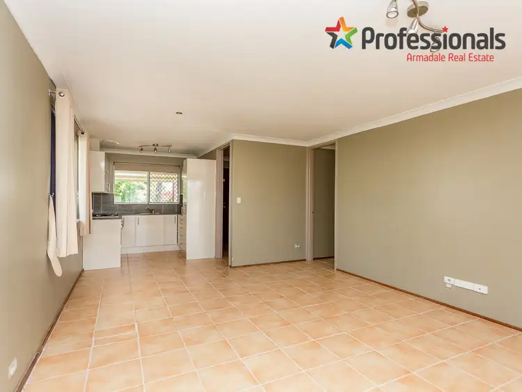 Fifth view of Homely house listing, 25 Durnsford Way, Camillo WA 6111