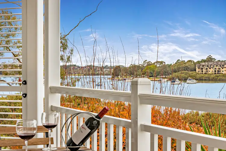 15 Jacaranda Drive, Cabarita NSW 2137