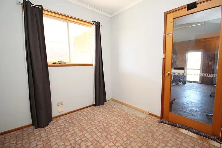 Fifth view of Homely house listing, 63 Wavell Street, Horsham VIC 3400
