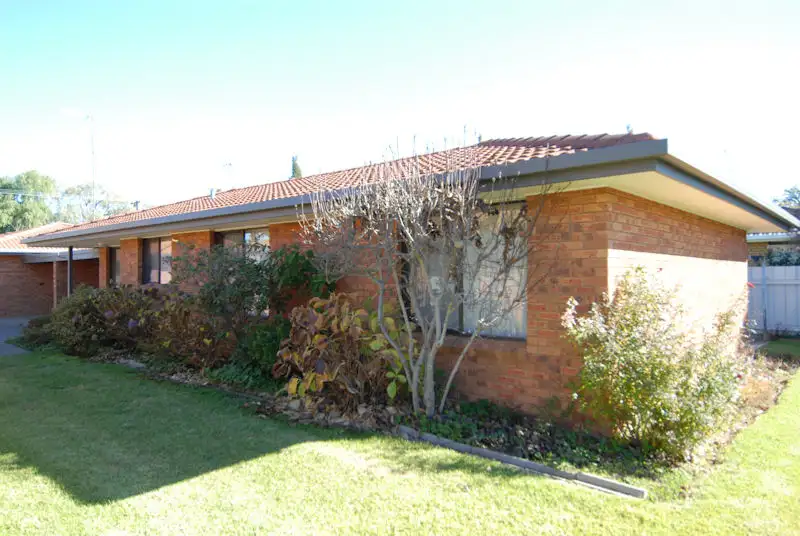 Main view of Homely unit listing, 1/279 Harfleur Street, Deniliquin NSW 2710