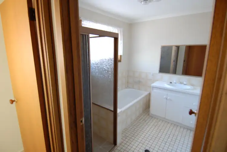 Fifth view of Homely unit listing, 1/279 Harfleur Street, Deniliquin NSW 2710