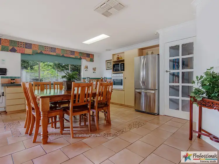 Fifth view of Homely house listing, 4 Brougham Crescent, Orelia WA 6167