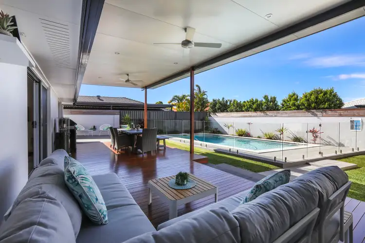 3 Primrose Court, Hollywell QLD 4216