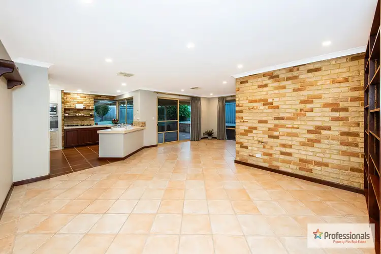 Fifth view of Homely house listing, 21 Redgum Court, Thornlie WA 6108