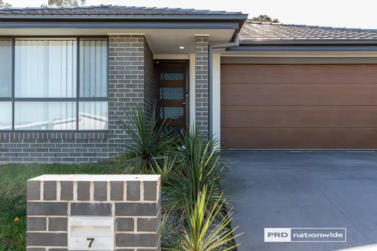 Second view of Homely house listing, 7 Scarborough Close, Tamworth NSW 2340