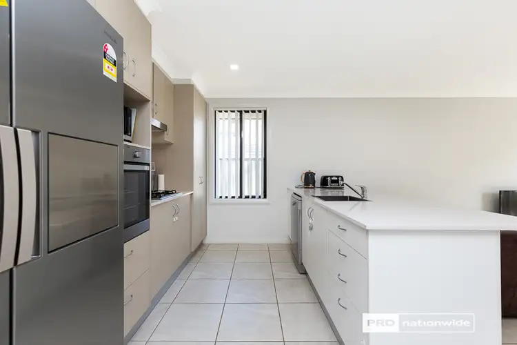 Sixth view of Homely house listing, 7 Scarborough Close, Tamworth NSW 2340