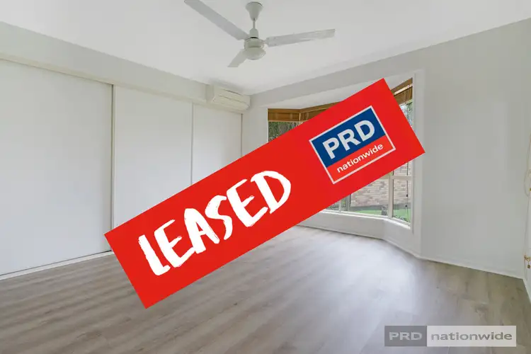 6 River Oak Place