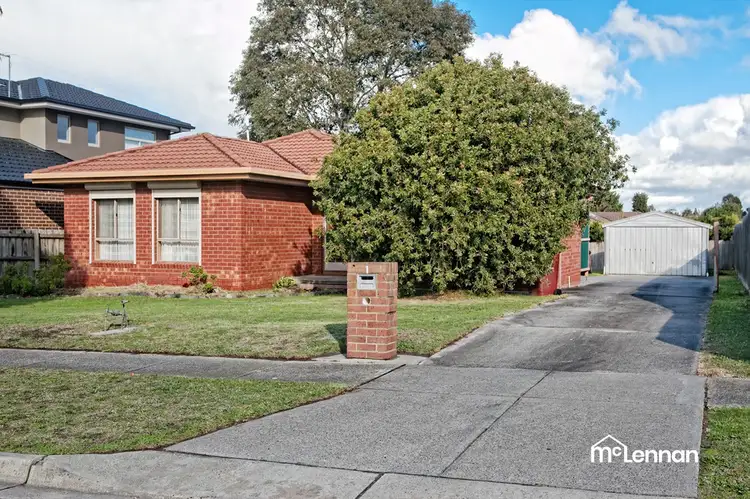 1 Marjoram Close, Hallam VIC 3803