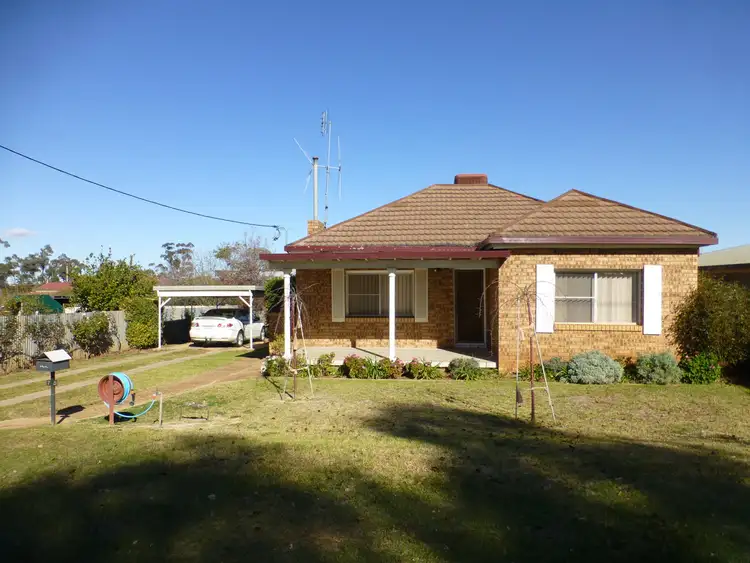 75 Victoria Street, Parkes NSW 2870