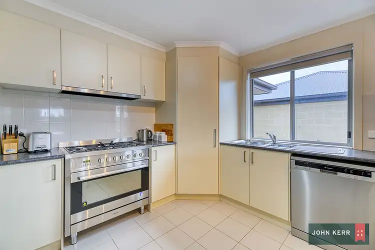 Fourth view of Homely house listing, 8 Fernlea Close, Trafalgar VIC 3824