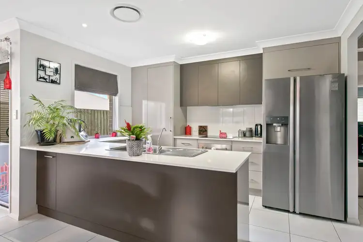 Second view of Homely unit listing, 2/418 Hume St, Centenary Heights QLD 4350
