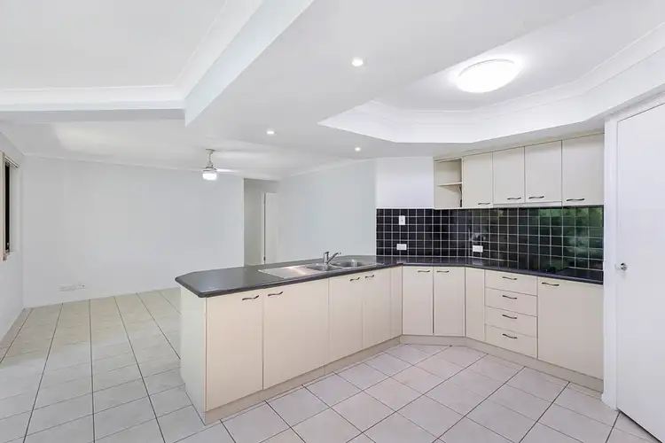 Sixth view of Homely house listing, 10 Bayshore Place, Cleveland QLD 4163