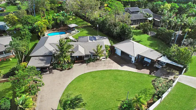 4 Lexington Drive, Little Mountain QLD 4551
