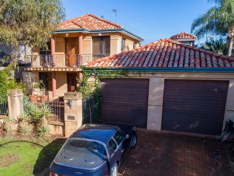 6 Mount View Terrace, Mount Pleasant WA 6153