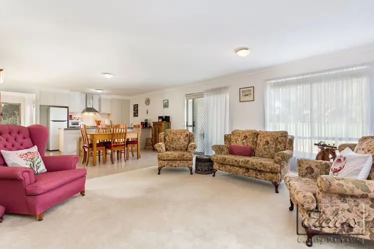Fifth view of Homely house listing, 14 ROSEMUNDY ROAD, Epsom VIC 3551