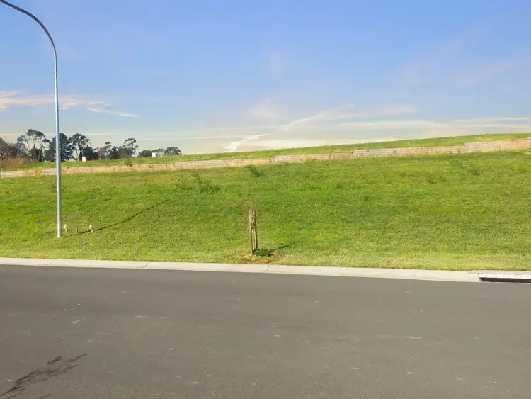 17 Constance Street, Thirlmere NSW 2572