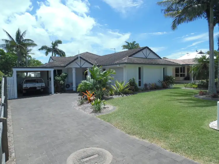 5 Gatakers Lane, Point Vernon QLD 4655