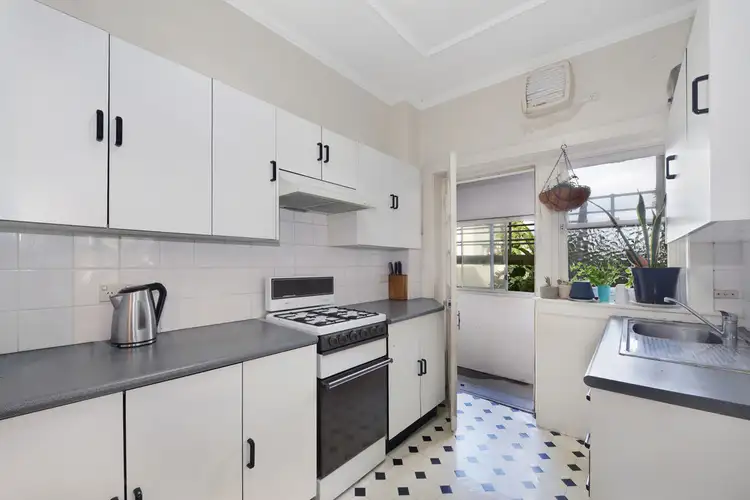 Third view of Homely apartment listing, 2/7 Melrose Parade, Clovelly NSW 2031