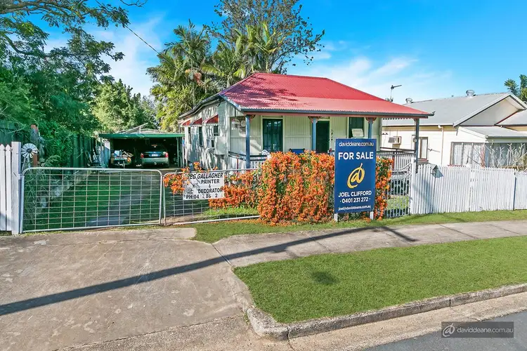 14 Reid Street, Petrie QLD 4502