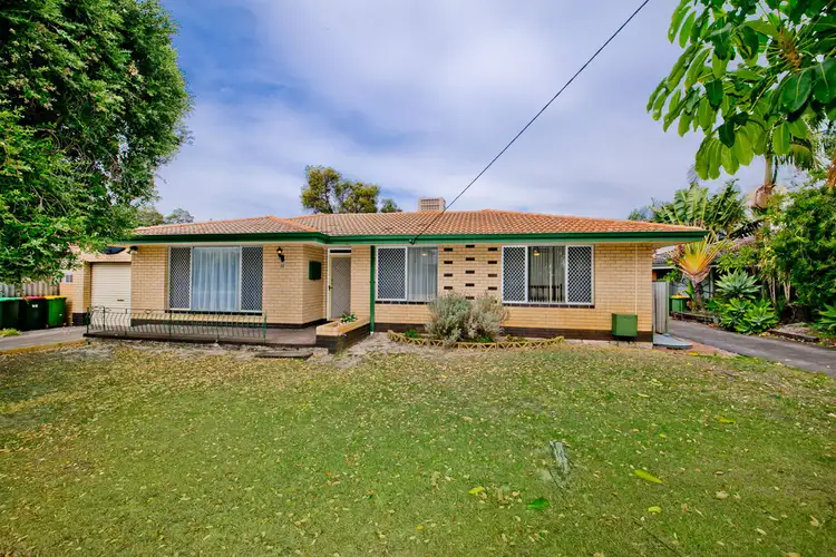 11 Chertley Street, Morley WA 6062