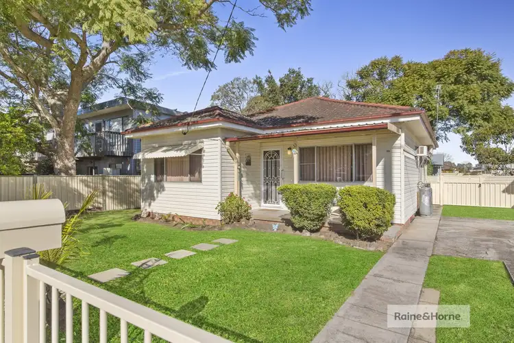 88 Gallipoli Avenue, Umina Beach NSW 2257