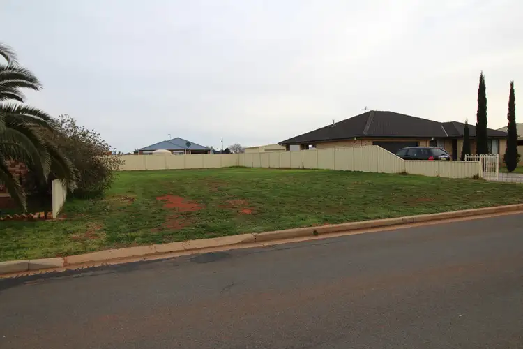Fifth view of Homely other listing, 10 Graves Place, Griffith NSW 2680