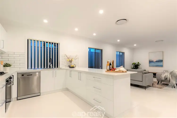 68 Pinnacle Circuit, Heathwood QLD 4110