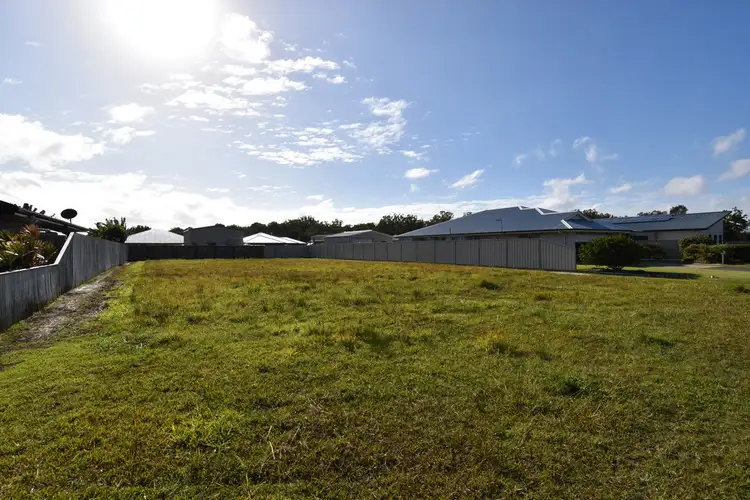 13 Kanimbla Avenue, Cooloola Cove QLD 4580