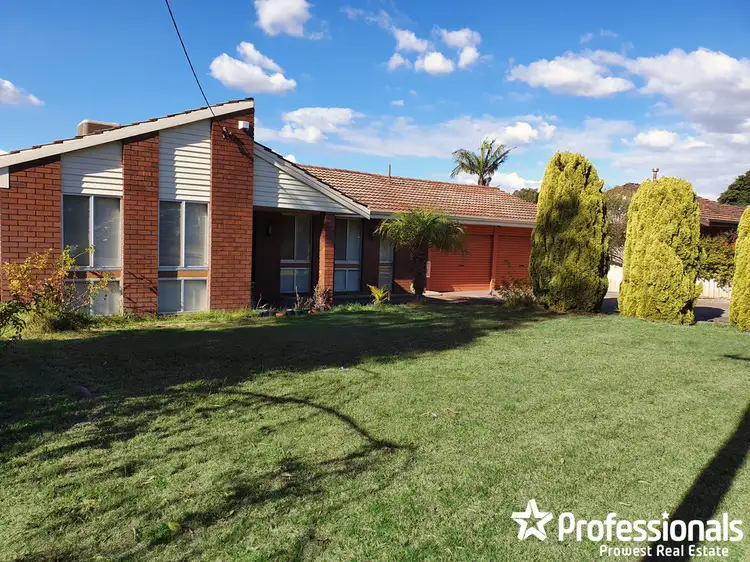 8 Castlereagh Close, Willetton WA 6155