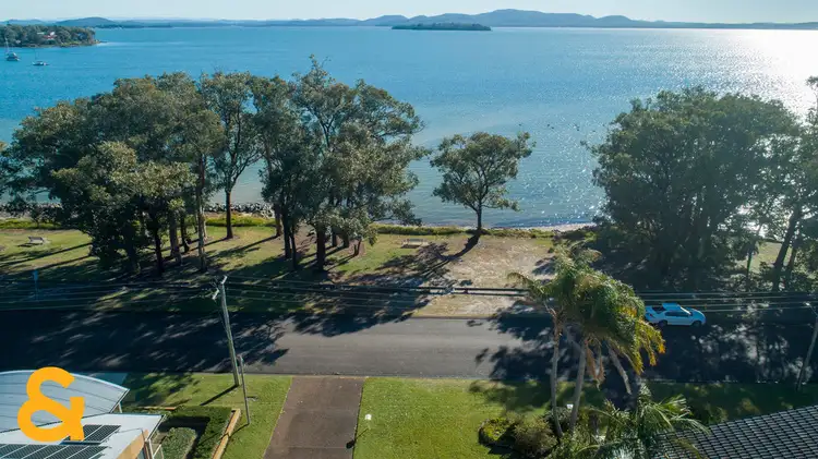 58 Peace Parade, Tanilba Bay NSW 2319