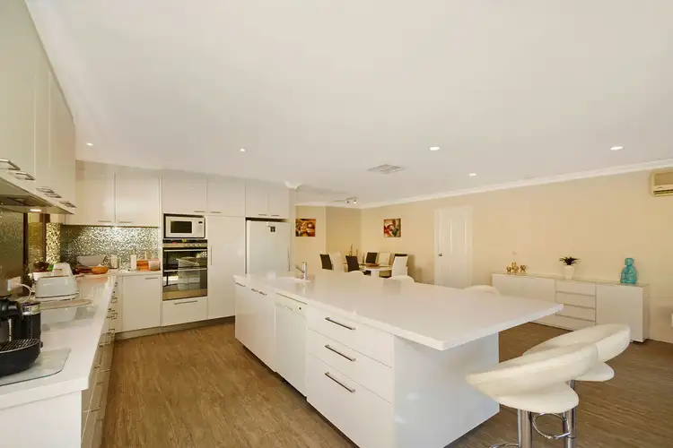 1 Golders Green Lane, Kingsley WA 6026