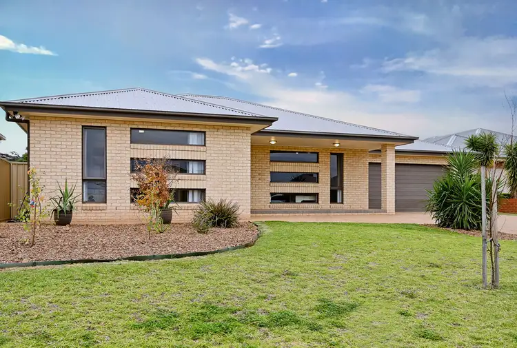 Main view of Homely house listing, 37 Gillmartin Drive, Griffith NSW 2680