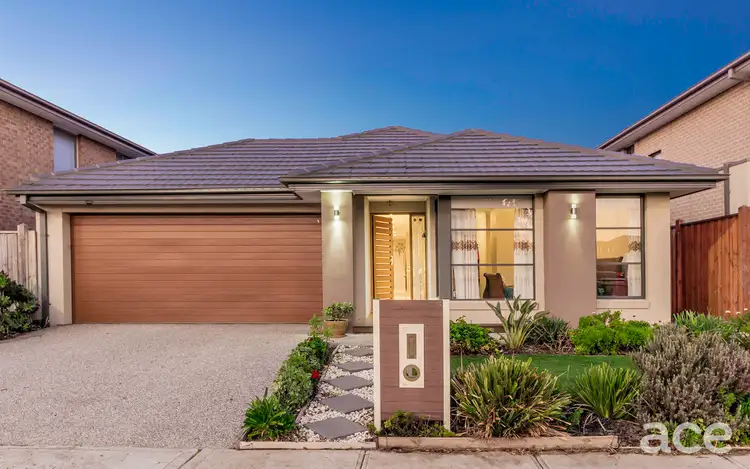 Second view of Homely house listing, 5 Kingsbridge Boulevard, Williams Landing VIC 3027