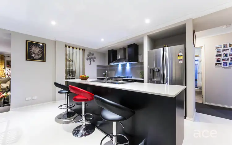 Fifth view of Homely house listing, 5 Kingsbridge Boulevard, Williams Landing VIC 3027