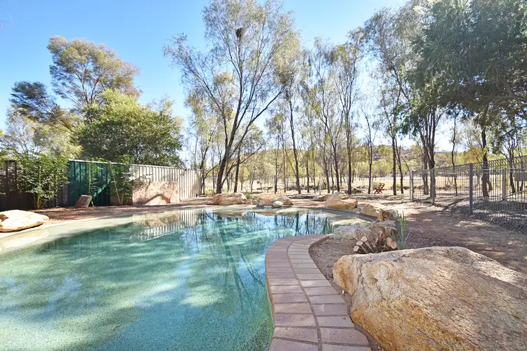 16 EAGLE COURT, Desert Springs NT 870