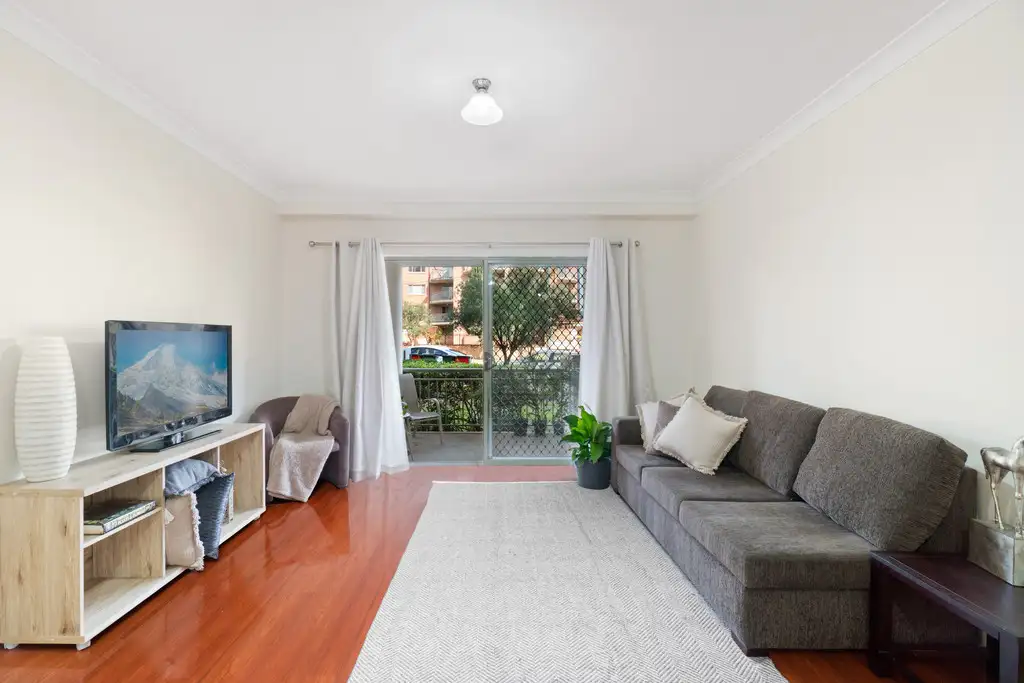 Main view of Homely unit listing, 2/11-13 Fourth Avenue, Blacktown NSW 2148