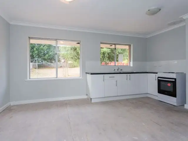 3180 Albany Highway, Mount Nasura WA 6112