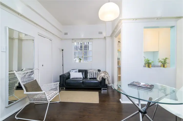 Main view of Homely apartment listing, 4/114 Burton Street, Darlinghurst NSW 2010
