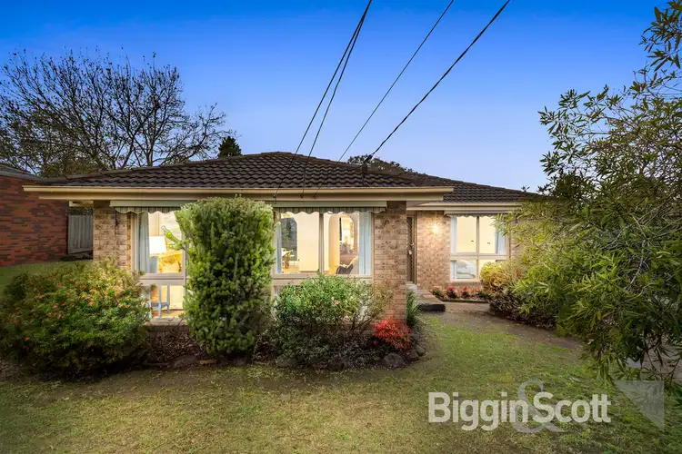 5 Overland Drive, Vermont South VIC 3133