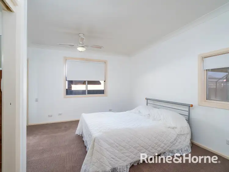 Fifth view of Homely house listing, 18 Cooinbil Crescent, Kooringal NSW 2650