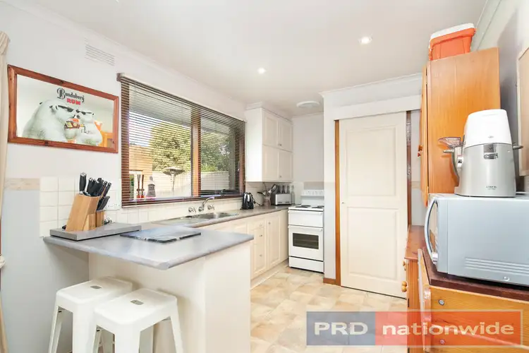 Fifth view of Homely house listing, 3 Semillon Grove, Mount Clear VIC 3350