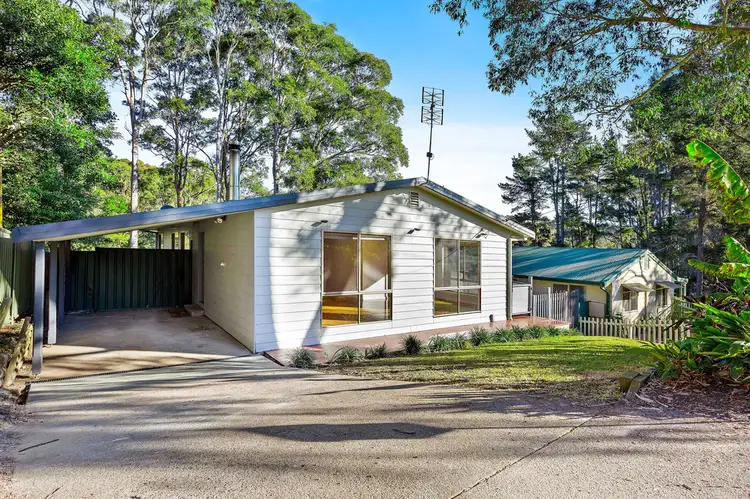 33 Goolara Avenue, Dalmeny NSW 2546