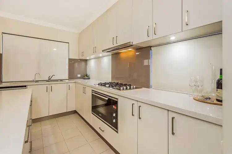 Second view of Homely house listing, 6 Reef Way, Yangebup WA 6164