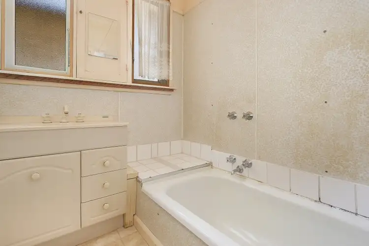 Sixth view of Homely house listing, 22 Melrose Street, Benalla VIC 3672