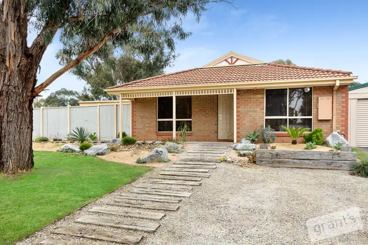 50 Sunnyside Drive, Berwick VIC 3806